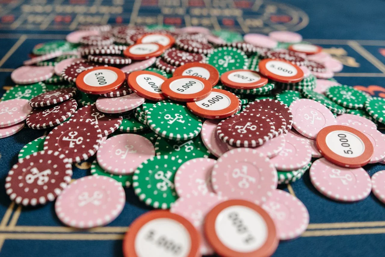 Tìm kiếm bàn chơi casino ai88bet thích hợp với kỹ năng